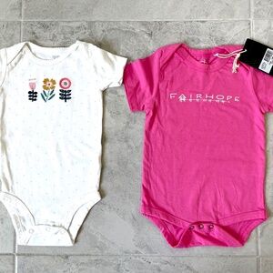 NWT/NWOT Baby Girl Short Sleeve Bodysuits Onesies Pink White 12M Carter’s Garb